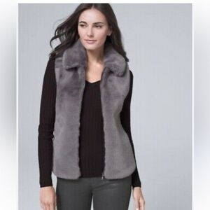 WHBM Womens Faux Fur Super Soft Vest Size Small Gray Collared Full Zip Like New